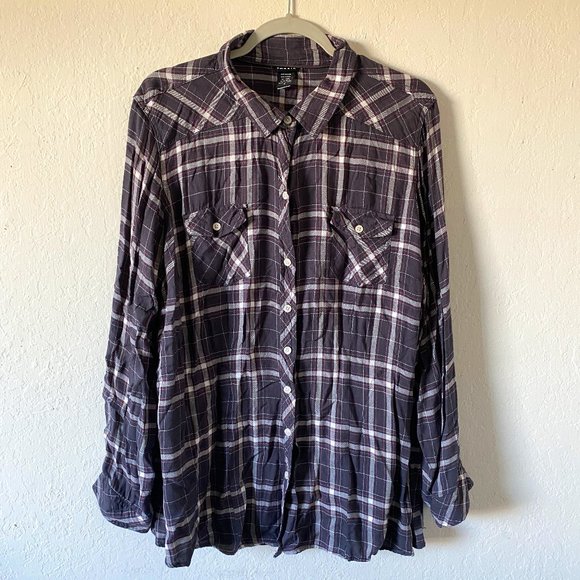 Torrid Womens Plaid Button Down Plus Size 3 Pocket Casual Collared Camp Shirt - Picture 1 of 13